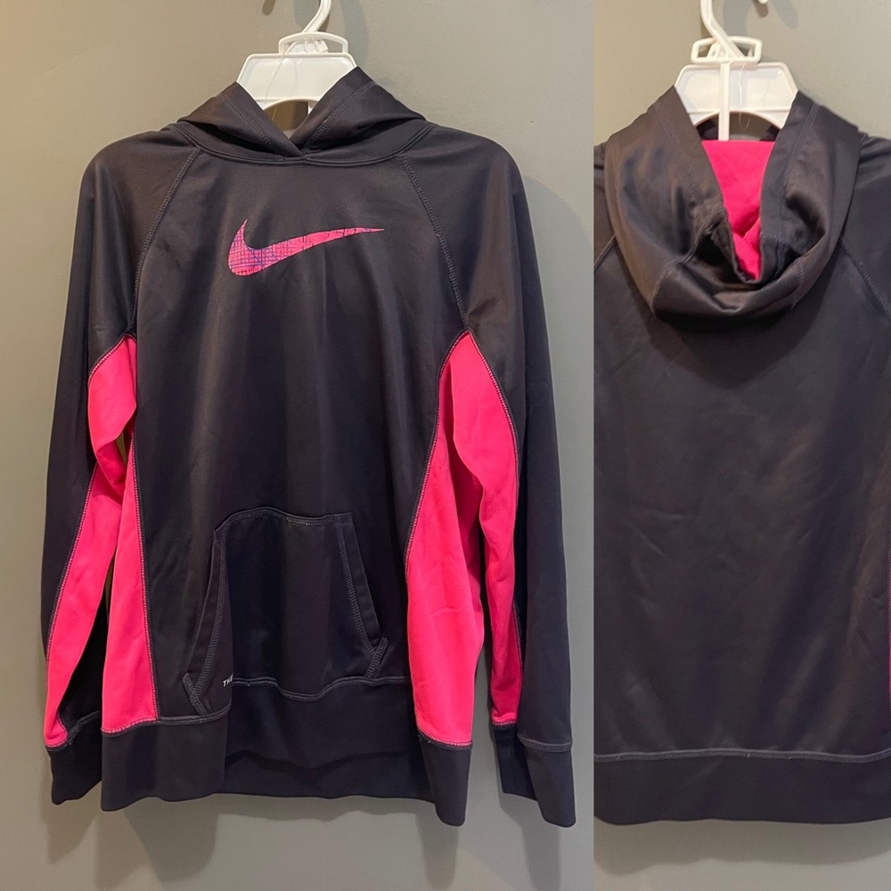 Girls Nike Dri Fit Hoodie Size XL